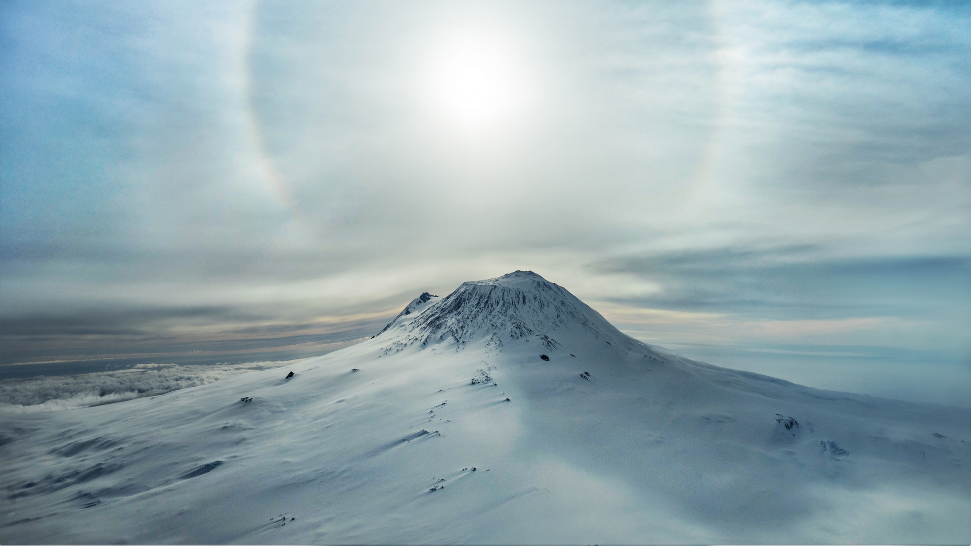 Dari Labirin Ilusi Menuju Kebenaran Mutlak